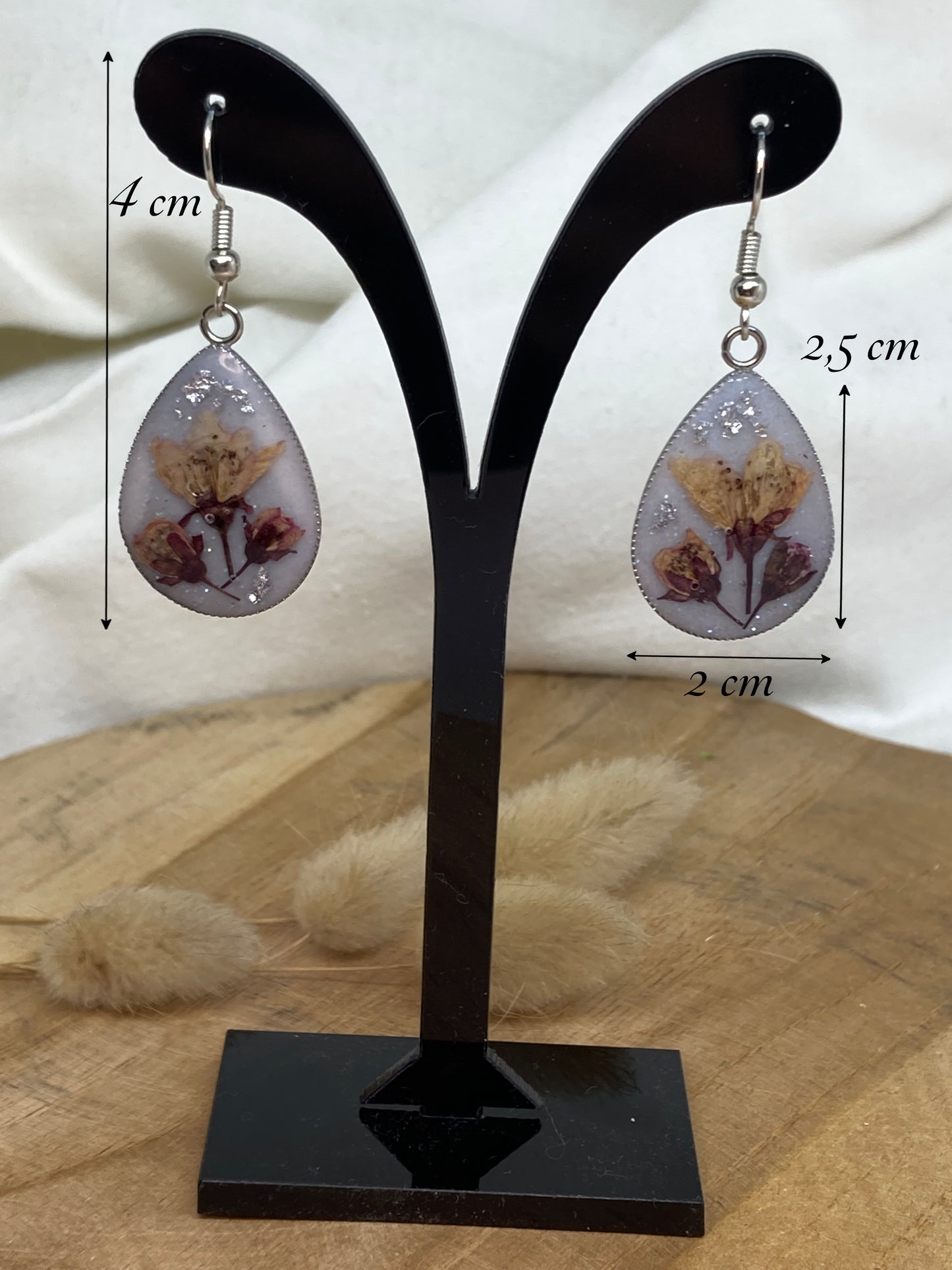 Boucles d'oreilles forme goutte Sakura