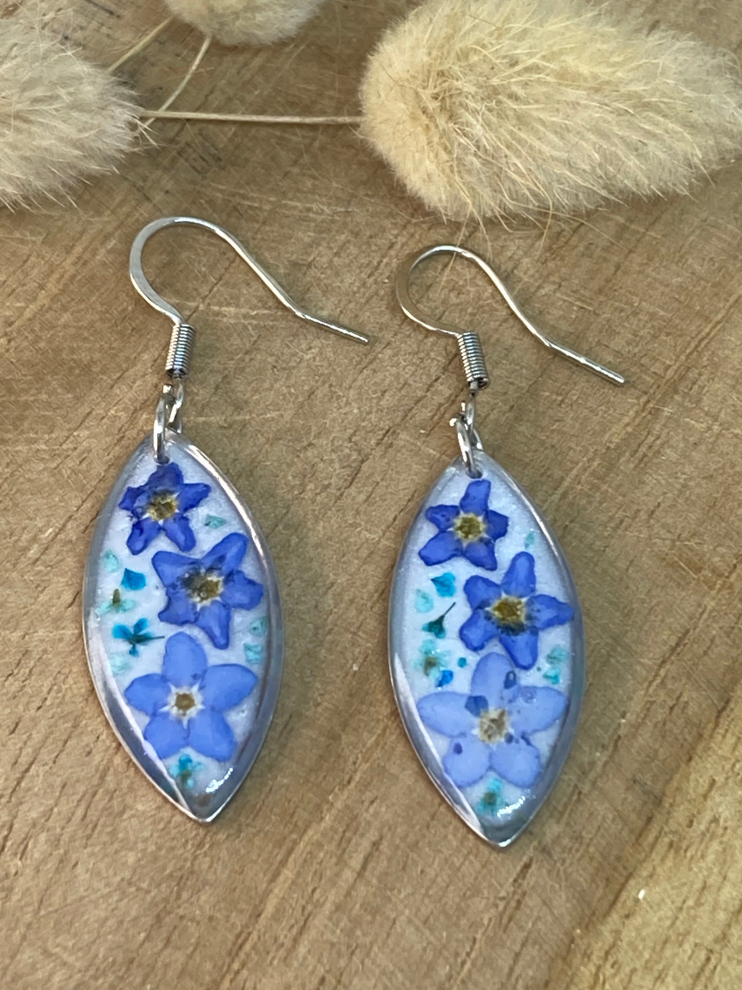 Boucles d'oreilles forme Œil de chat Myosotis